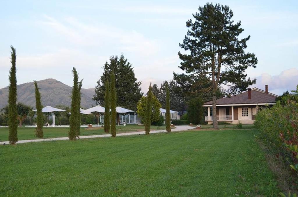 Agriturismo Villa Palentina Скуркола-Марсикана Экстерьер фото