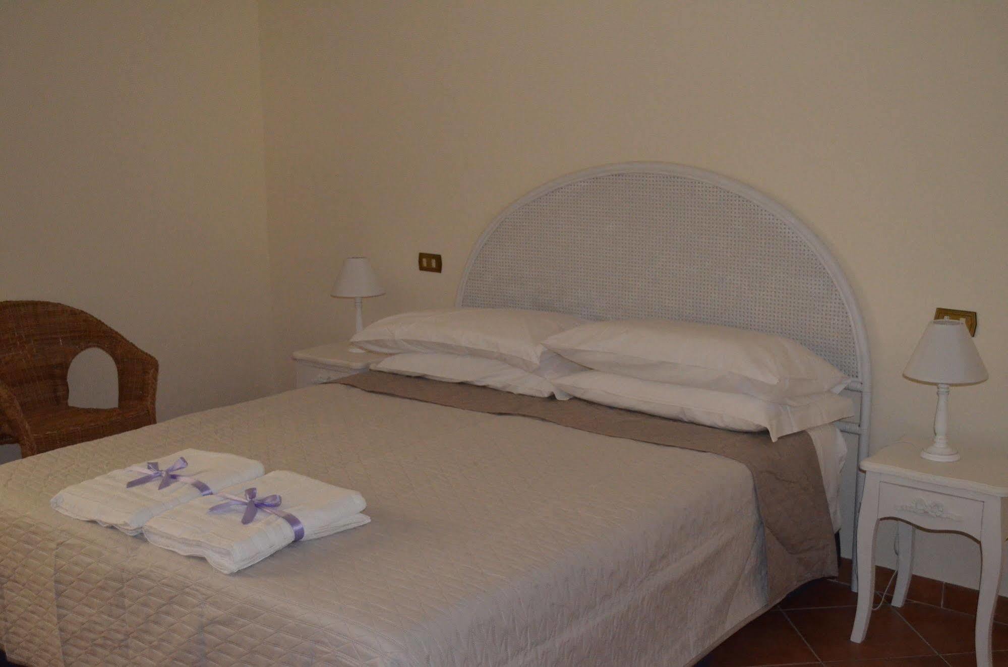 Agriturismo Villa Palentina Скуркола-Марсикана Экстерьер фото